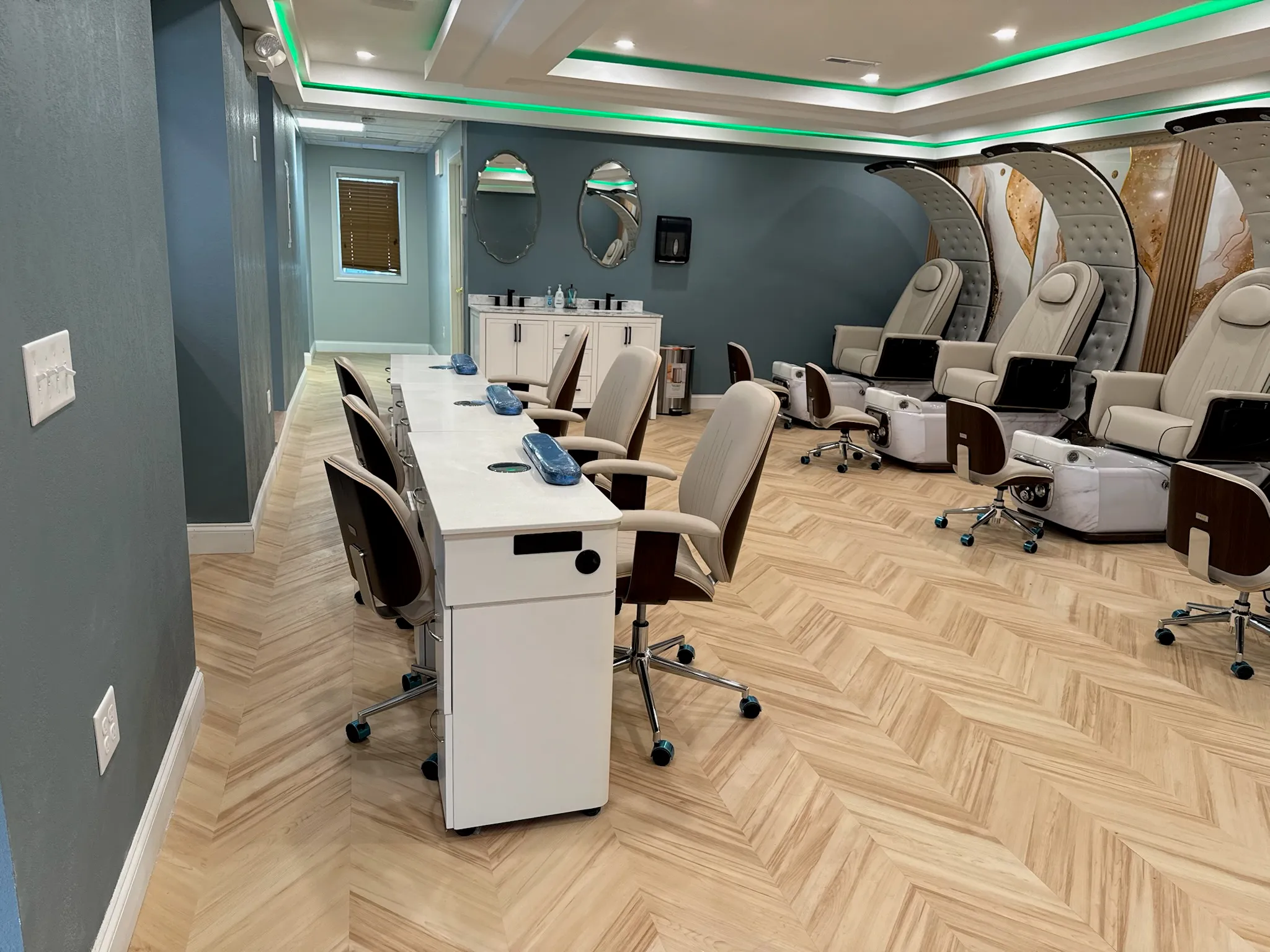 💅 CẦN GẤP NHIỀU THỢ NAIL – MAINE 💅