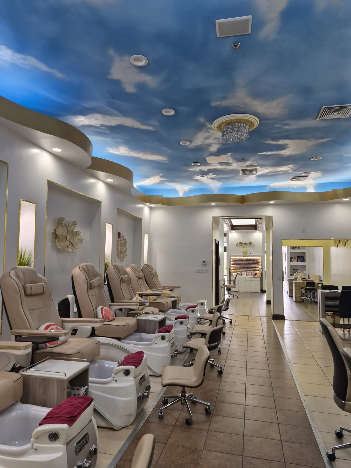 🌹 ROSY NAIL SPA – TUYỂN THỢ NAIL  🌹